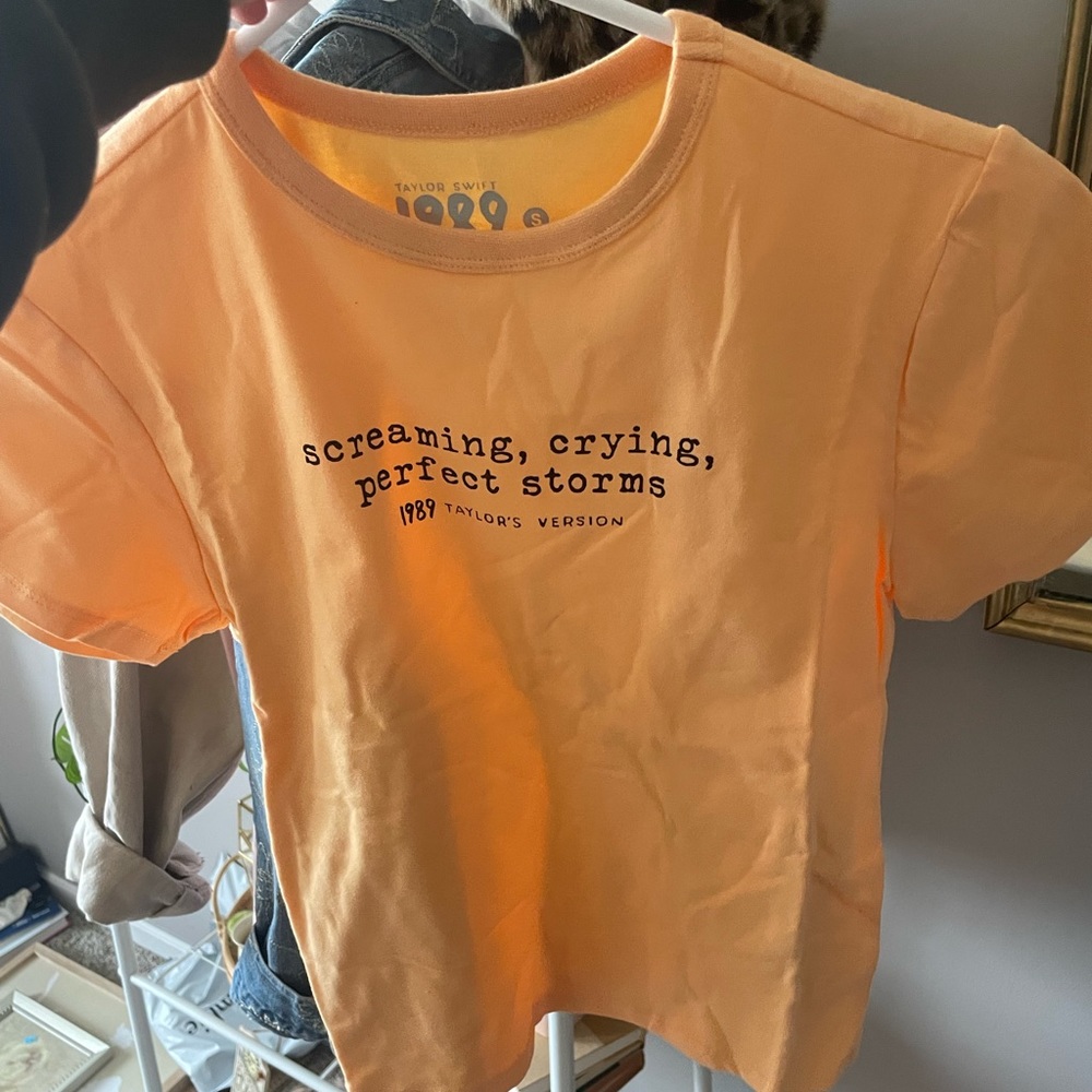 Taylor Swift 1989 t shirt